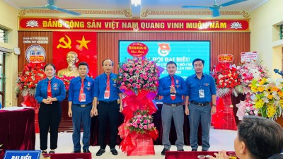 Đại hội Đoàn TNCS Hồ Chí Minh các cấp tại trường THPT Hoàng Mai